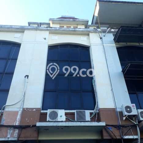 Area Ramai! Ruko Dijual di Rungkut untuk Bisnis Luas Bangunan 350m2 Area Ramai! Ruko Dijual di Rungkut untuk Bisnis Luas Bangunan 350m2