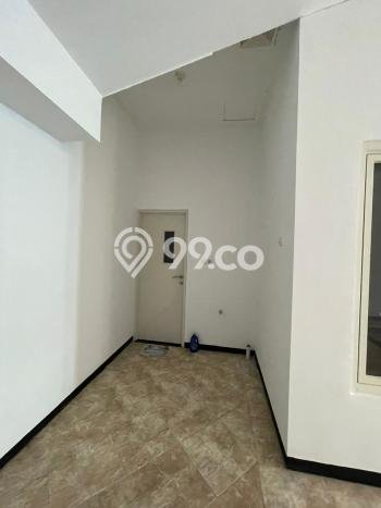 Rumah Luas Asri 2 KT Siap Pakai di Kebonsari Surabaya Rumah Luas Asri 2 KT Siap Pakai di Kebonsari Surabaya