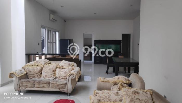 Rumah Elit Modern Siap Huni di Pakuwon City Surabaya Rumah Elit Modern Siap Huni di Pakuwon City Surabaya