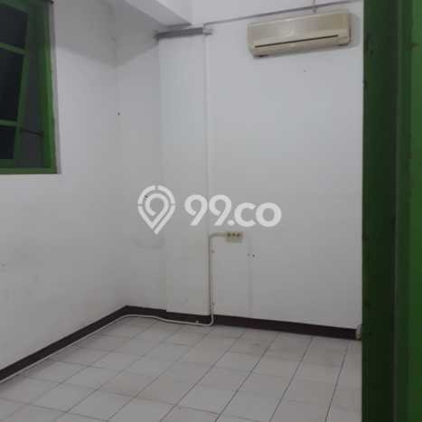 Area Ramai! Ruko Dijual di Rungkut untuk Bisnis Luas Bangunan 350m2 Area Ramai! Ruko Dijual di Rungkut untuk Bisnis Luas Bangunan 350m2