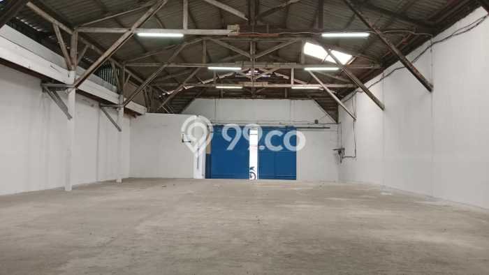 Disewakan Gudang di Pusat Kota Jakarta Barat Ramai Strategis Disewakan Gudang di Pusat Kota Jakarta Barat Ramai Strategis