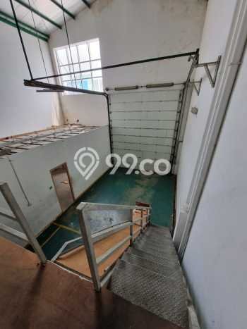 Disewakan Gudang di Kawasan Ramai Daan Mogot Luas 190m2 Disewakan Gudang di Kawasan Ramai Daan Mogot Luas 190m2
