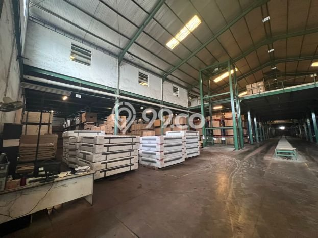 Unit Gudang Paling Strategis di Jati Uwung Tangerang dengan LB 15732m2 Unit Gudang Paling Strategis di Jati Uwung Tangerang dengan LB 15732m2