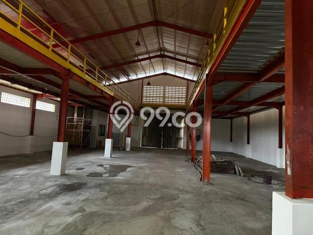 AREA PROSPEKTIF! Gudang Kawasan Cibodas, Luas 1740m2m², Pusat Bisnis AREA PROSPEKTIF! Gudang Kawasan Cibodas, Luas 1740m2m², Pusat Bisnis