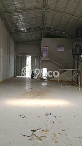 Gudang Kawasan Komersial di Pegadungan, Luas 300m², Disewakan, Siap Pakai Gudang Kawasan Komersial di Pegadungan, Luas 300m², Disewakan, Siap Pakai