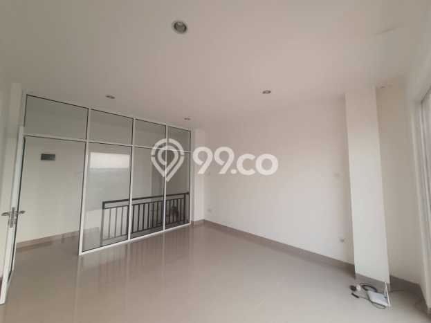 Gudang Dijual di Jakarta Barat LT 136m2 & LB 272m2 Lokasi Terbaik! Gudang Dijual di Jakarta Barat LT 136m2 & LB 272m2 Lokasi Terbaik!