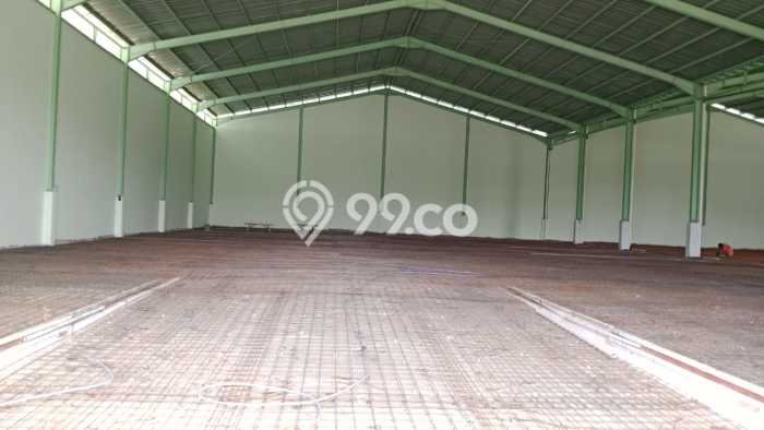 Area Strategis! Disewakan Gudang Lokasi Sepatan, Tangerang Cocok untuk Bisnis Area Strategis! Disewakan Gudang Lokasi Sepatan, Tangerang Cocok untuk Bisnis