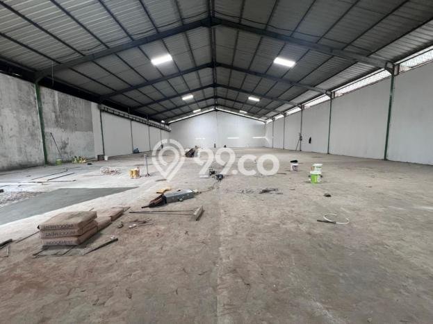 Gudang bagus disewakan di Cikupa Tangerang dengan LB 1012m2 harga sewa terbaik Gudang bagus disewakan di Cikupa Tangerang dengan LB 1012m2 harga sewa terbaik