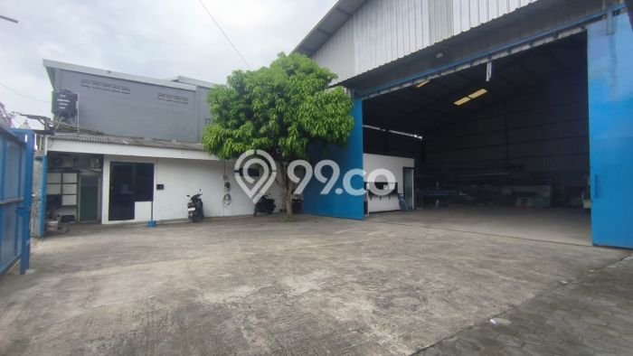 Gudang bagus disewakan di Cipondoh Tangerang dengan LB 500m2 harga sewa terbaik Gudang bagus disewakan di Cipondoh Tangerang dengan LB 500m2 harga sewa terbaik