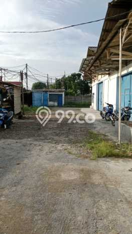 Unit Gudang Disewakan di Kapuk Kamal di Area Ramai & Strategis Unit Gudang Disewakan di Kapuk Kamal di Area Ramai & Strategis