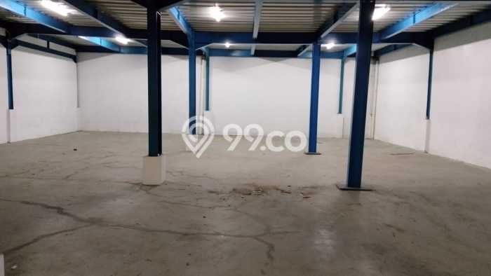 Gudang Komersial Disewakan di Cengkareng Jakarta Barat Luas 1000m2 Gudang Komersial Disewakan di Cengkareng Jakarta Barat Luas 1000m2