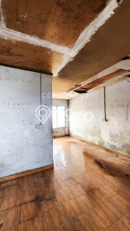 Area Ramai! Ruko Dijual di Johar Baru untuk Bisnis Luas Bangunan 175m2 Area Ramai! Ruko Dijual di Johar Baru untuk Bisnis Luas Bangunan 175m2