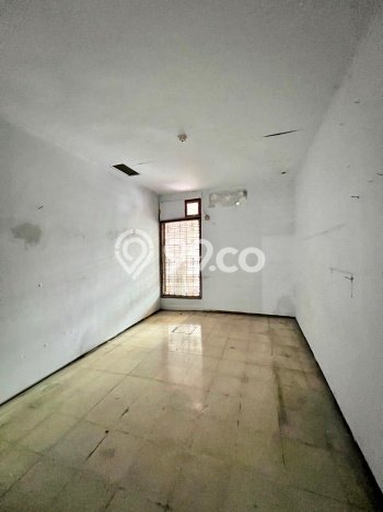 BEST DEAL! Rumah area , 3 KT, Akses Mudah Fasilitas Umum, LT 120m2m² Bangunan 90m2m² BEST DEAL! Rumah area , 3 KT, Akses Mudah Fasilitas Umum, LT 120m2m² Bangunan 90m2m²