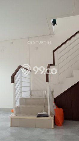 Rumah di Cakung, 2 KT, Dekat Fasilitas Umum, Luas 75m2m² LB 70m2m² Rumah di Cakung, 2 KT, Dekat Fasilitas Umum, Luas 75m2m² LB 70m2m²