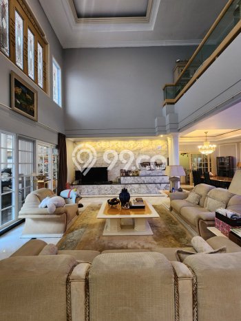Ready to Use! Premium House LT 509m2 Desain Elegan di Setiabudi Ready to Use! Premium House LT 509m2 Desain Elegan di Setiabudi