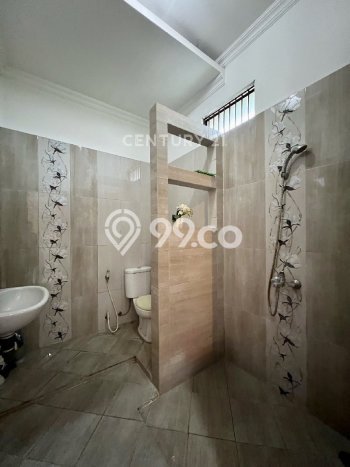 Rumah Sewa Jakarta Timur LT 110m2 LB 200m2 Area Kayu Putih Rumah Sewa Jakarta Timur LT 110m2 LB 200m2 Area Kayu Putih
