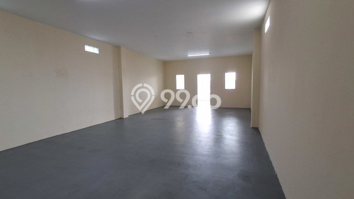 Ruko Disewakan Kawasan Klender, Luas 360m², Area Berkembang Ruko Disewakan Kawasan Klender, Luas 360m², Area Berkembang