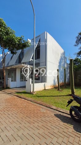 Jual Rumah Eksklusif 3 KT di BSD City, Tangerang Jual Rumah Eksklusif 3 KT di BSD City, Tangerang