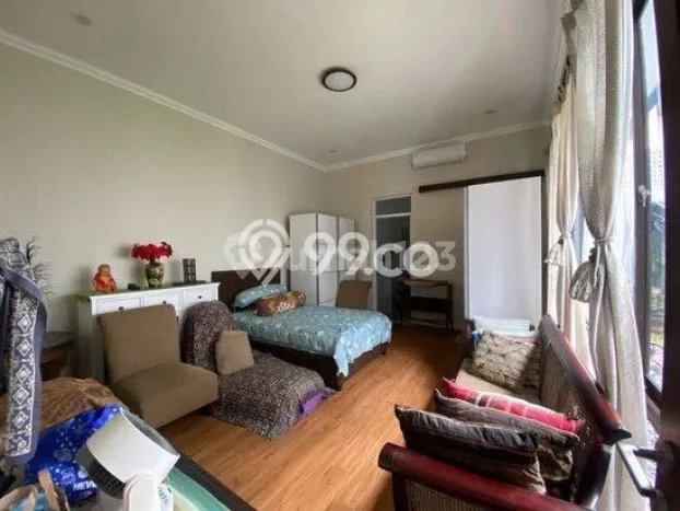 Hunian Eksklusif Siap Huni LT 225m2 di Cisauk, Tangerang Hunian Eksklusif Siap Huni LT 225m2 di Cisauk, Tangerang
