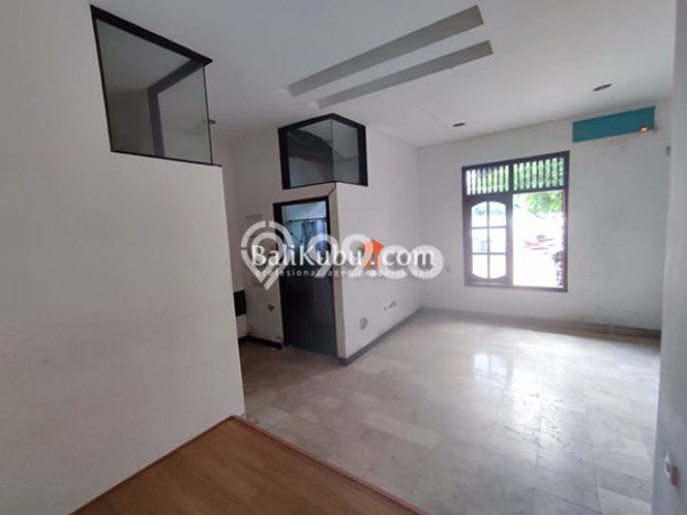 Hunian Eksklusif Dijual LT 400m2 di Denpasar Utara, Denpasar Hunian Eksklusif Dijual LT 400m2 di Denpasar Utara, Denpasar