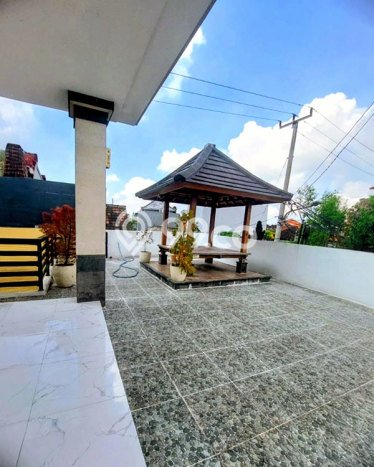 Rumah Kontrakan Eksklusif 3 Kamar di Dalung Dekat Fasilitas Premium Rumah Kontrakan Eksklusif 3 Kamar di Dalung Dekat Fasilitas Premium