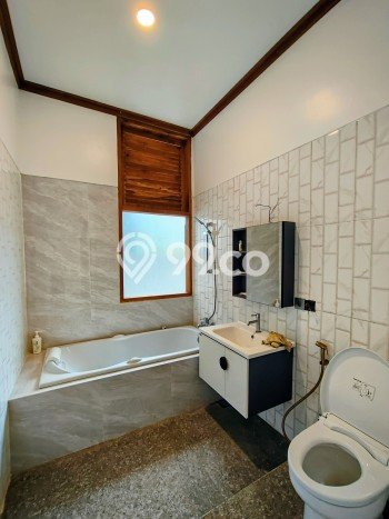 Vila Kawasan , Area 0m2m², Area Premium, Tersedia Segera Vila Kawasan , Area 0m2m², Area Premium, Tersedia Segera