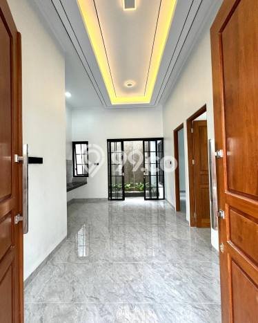 Rumah Area Strategis di Kiaracondong, Bandung, Luas 72m2m² Bangunan 55m2m² Rumah Area Strategis di Kiaracondong, Bandung, Luas 72m2m² Bangunan 55m2m²