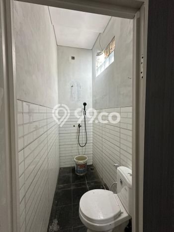 Rumah 2 KT 1 KM di Area , Bandung Rumah 2 KT 1 KM di Area , Bandung
