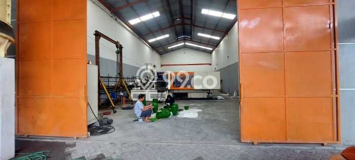 FOR SALE! Pabrik di Menganti Gresik, LT 1629m2, LB 1250m2 FOR SALE! Pabrik di Menganti Gresik, LT 1629m2, LB 1250m2
