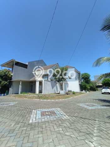 Rumah Strategis Modern Lb 65m2 di Gedangan, Sidoarjo Rumah Strategis Modern Lb 65m2 di Gedangan, Sidoarjo