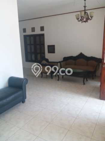 Rumah Sewa Tangerang Selatan LT 700m2 LB 540m2 Kawasan Bintaro Rumah Sewa Tangerang Selatan LT 700m2 LB 540m2 Kawasan Bintaro