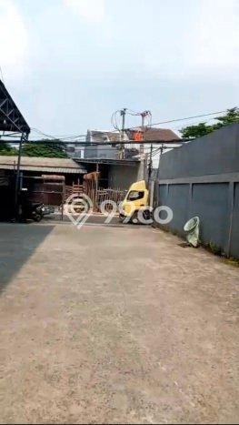 Ruko Disewa di Tangerang Selatan dengan LB 900m2 Area Komersial Ramai Ruko Disewa di Tangerang Selatan dengan LB 900m2 Area Komersial Ramai