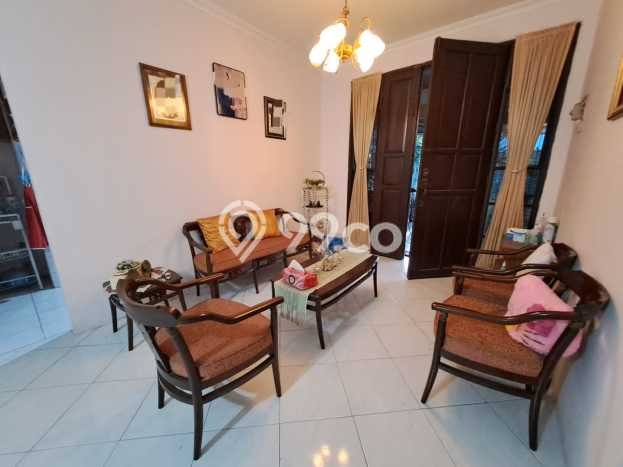 Rumah Modern Cantik 5 Kamar Bisa Langsung Pindah di Serpong Utara Rumah Modern Cantik 5 Kamar Bisa Langsung Pindah di Serpong Utara