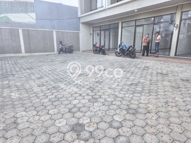 Ruko Dijual di Kramat Jati Jakarta Timur dengan Luas Bangunan 900m2 Ruko Dijual di Kramat Jati Jakarta Timur dengan Luas Bangunan 900m2