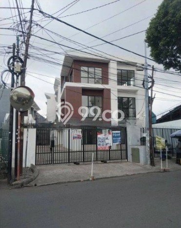 Hunian Super Mewah dengan Akses Paling Strategis di Menteng Dalam, Jakarta Selatan Hunian Super Mewah dengan Akses Paling Strategis di Menteng Dalam, Jakarta Selatan