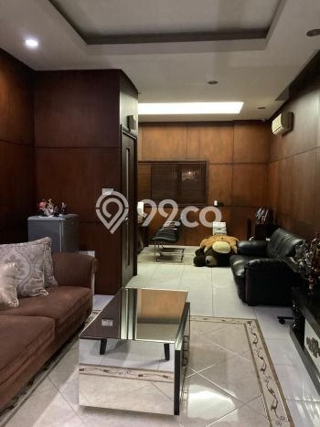 Ruko Dijual di Prime Area Jakarta Selatan Luas 260m2 Ruko Dijual di Prime Area Jakarta Selatan Luas 260m2