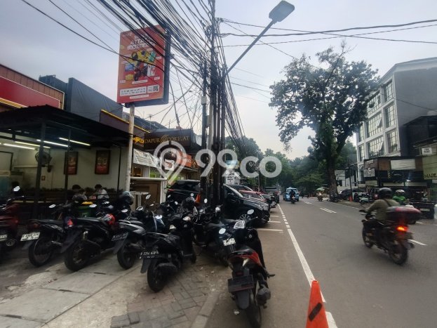 Ruko For Sale di Kawasan Kebayoran Baru, Jakarta Selatan Harga Kompetitif Ruko For Sale di Kawasan Kebayoran Baru, Jakarta Selatan Harga Kompetitif
