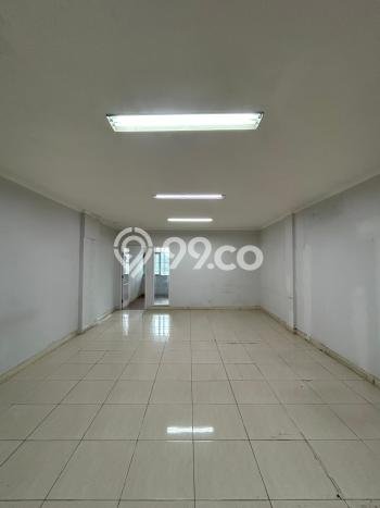 Unit Ruko Dijual di Cinere Depok Luas Tanah 166m2, Luas Bangunan 370m2 Unit Ruko Dijual di Cinere Depok Luas Tanah 166m2, Luas Bangunan 370m2