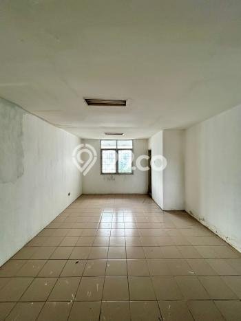 Unit Ruko Dijual di Cinere Depok Luas Tanah 166m2, Luas Bangunan 370m2 Unit Ruko Dijual di Cinere Depok Luas Tanah 166m2, Luas Bangunan 370m2