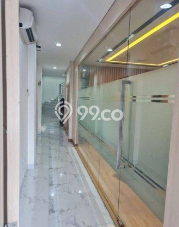 AREA BISNIS! Ruko di Fatmawati, Luas 372m², Jalan Utama, Strategis AREA BISNIS! Ruko di Fatmawati, Luas 372m², Jalan Utama, Strategis