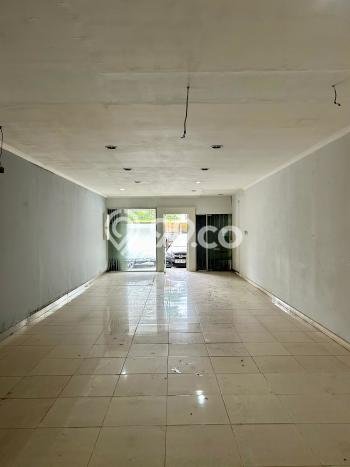 Unit Ruko Dijual di Cinere Depok Luas Tanah 166m2, Luas Bangunan 370m2 Unit Ruko Dijual di Cinere Depok Luas Tanah 166m2, Luas Bangunan 370m2