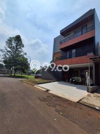 Ready to Use! Premium House LT 248m2 Desain Elegan di Alam Sutera Ready to Use! Premium House LT 248m2 Desain Elegan di Alam Sutera