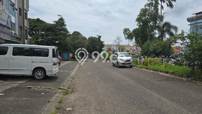 Ruko Dijual Lokasi Emas di BSD Luas 225m2 Ruko Dijual Lokasi Emas di BSD Luas 225m2