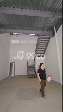 Gudang Bagus Dijual di BSD Tangerang Lokasi Strategis Cocok untuk Kembangkan Bisnis Gudang Bagus Dijual di BSD Tangerang Lokasi Strategis Cocok untuk Kembangkan Bisnis