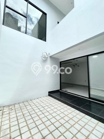 Dijual Rumah Luas Elegan Dengan View Eksklusif di BSD Griya Loka, Tangerang Dijual Rumah Luas Elegan Dengan View Eksklusif di BSD Griya Loka, Tangerang