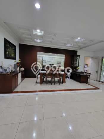 Rumah Elit LB 450m2 Siap Pakai Desain Elegan di Alam Sutera, Tangerang Rumah Elit LB 450m2 Siap Pakai Desain Elegan di Alam Sutera, Tangerang