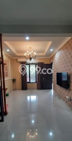 Hunian Nyaman Asri 4 KT Siap Huni di BSD Nusaloka Tangerang Hunian Nyaman Asri 4 KT Siap Huni di BSD Nusaloka Tangerang