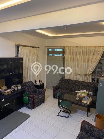 Dijual Rumah Strategis Bagus Punya 5 KT di Menteng Jakarta Pusat SHM Dijual Rumah Strategis Bagus Punya 5 KT di Menteng Jakarta Pusat SHM