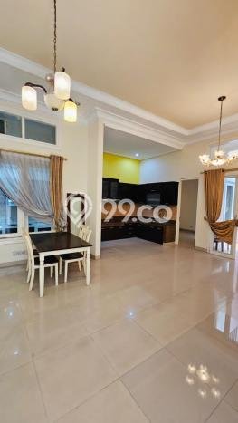 Rumah Luxury Modern Siap Huni di Raya A Yani Surabaya Rumah Luxury Modern Siap Huni di Raya A Yani Surabaya