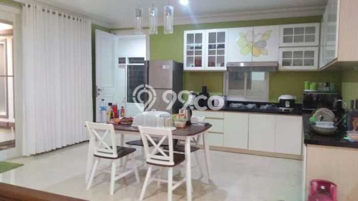 For Sale! Luxury House LT 300m2 Desain Modern di Keputih For Sale! Luxury House LT 300m2 Desain Modern di Keputih